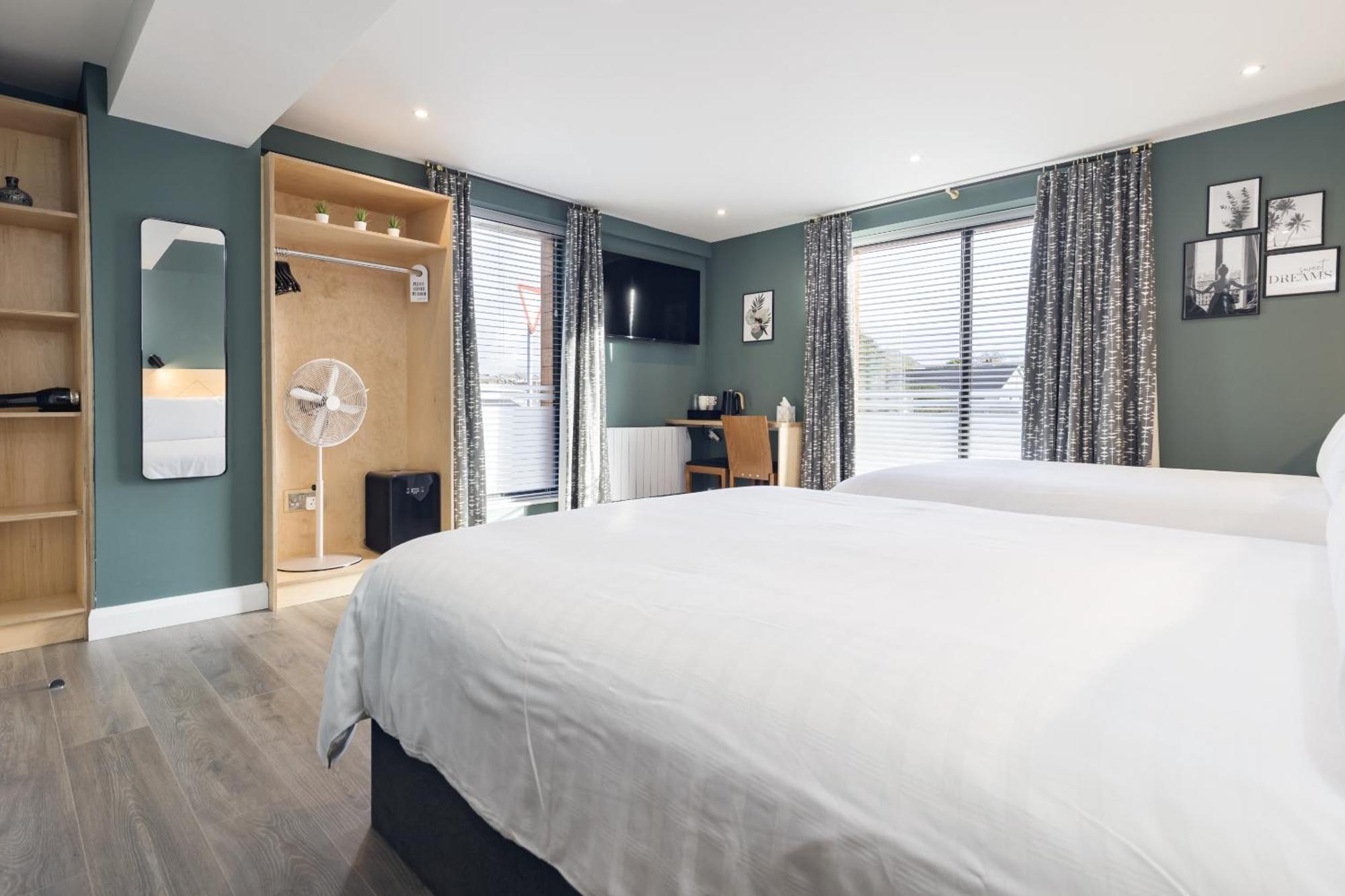 Hotel Port 56 à Portstewart Extérieur photo